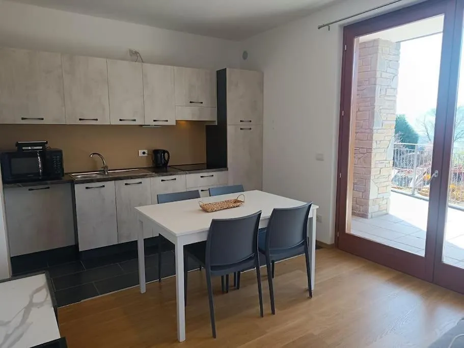 Apartment Residence Solare Con Piscina Appartamento 4 Sueglio