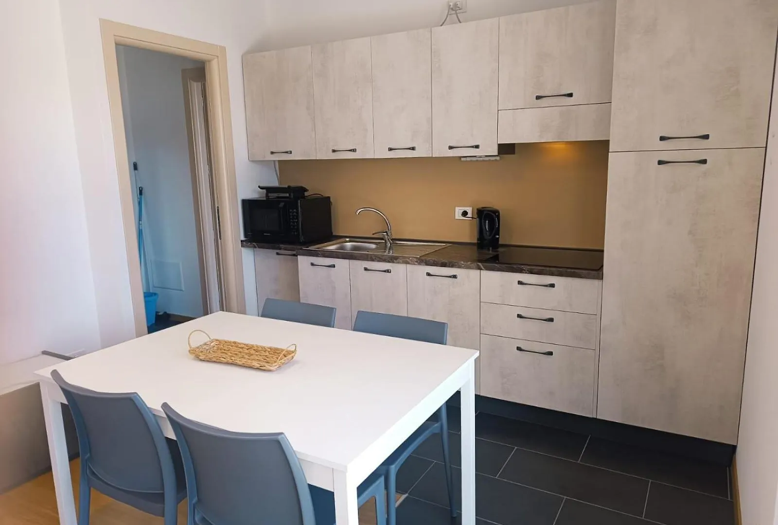 Residence Solare Con Piscina Appartamento 4 Sueglio 0*,  Italy